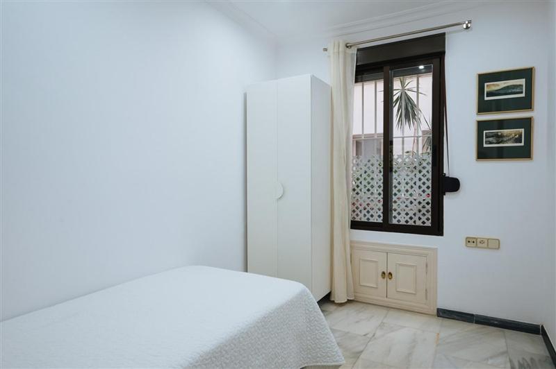 Vivienda Turistica Atanasio Barron- Free Parking Seville