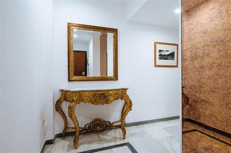 Vivienda Turistica Atanasio Barron- Free Parking Apartment Seville